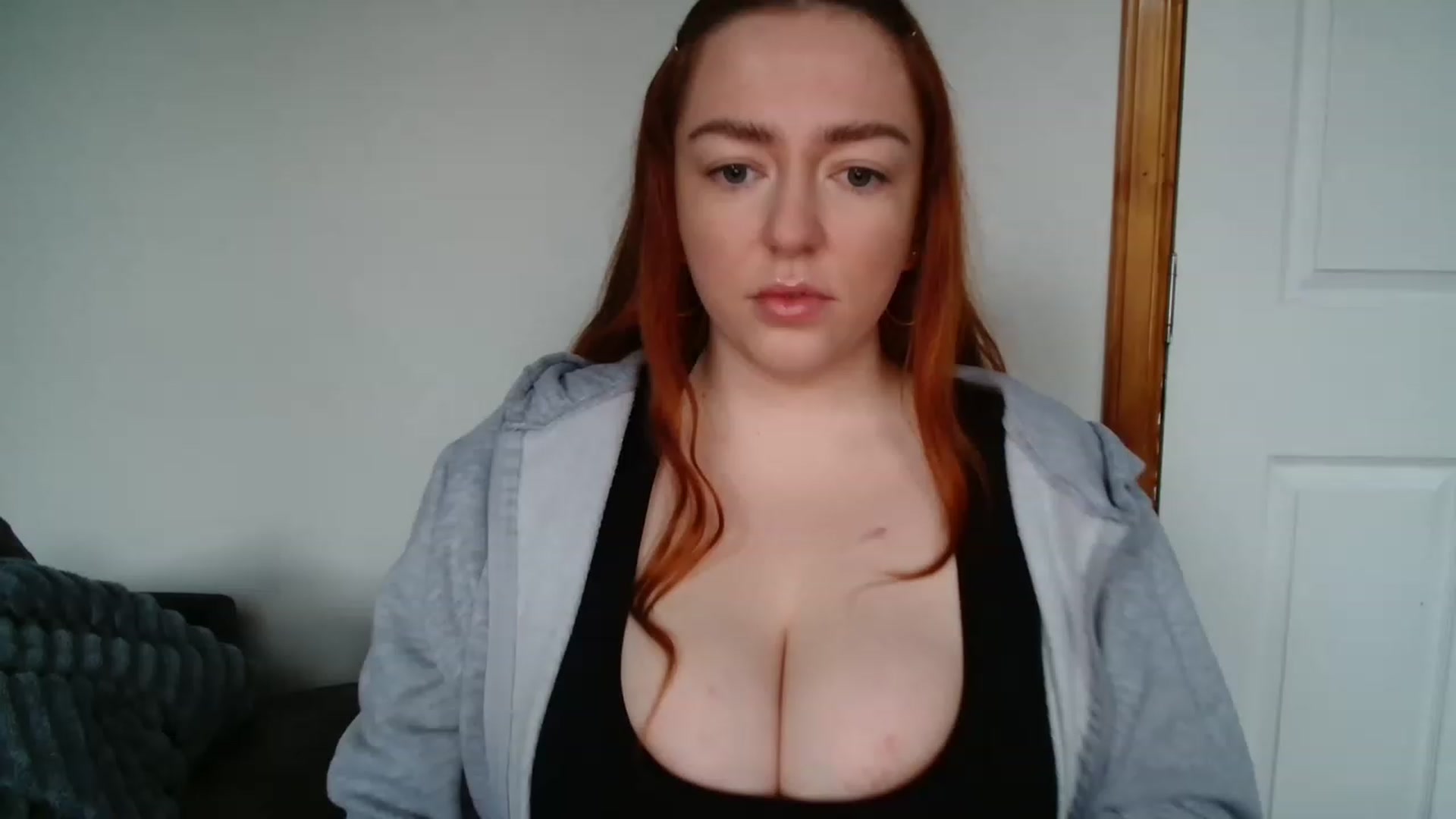 Gallery image thumbnail from Blairbunnie's myfreecams stream on, 11/23/2022, 15:51 image 1 of 20