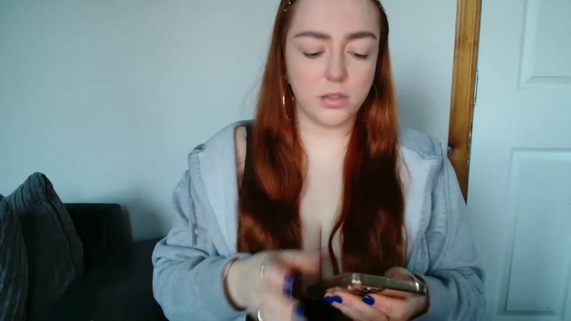 Gallery image thumbnail from Blairbunnie's myfreecams stream on, 11/25/2022, 14:46 image 18 of 20