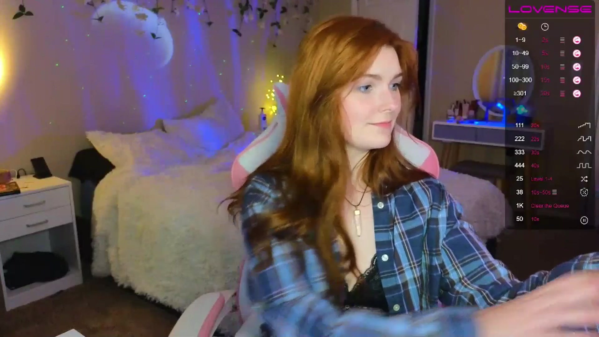 Gallery image thumbnail from BlaireBlake's myfreecams stream on, 07/17/2023, 24:07 image 2 of 20