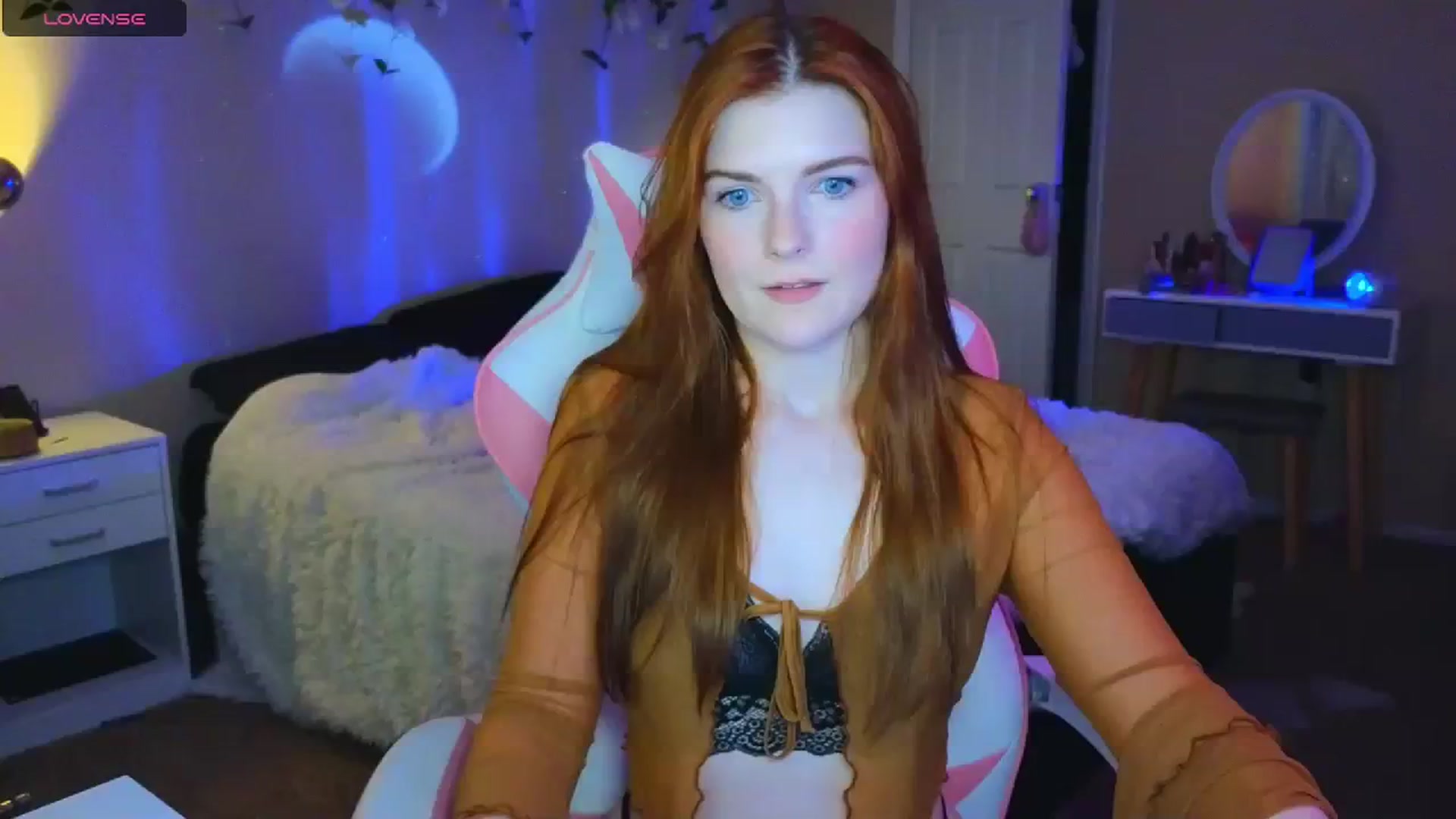 Gallery image thumbnail from BlaireBlake's myfreecams stream on, 08/19/2023, 24:03 image 4 of 20