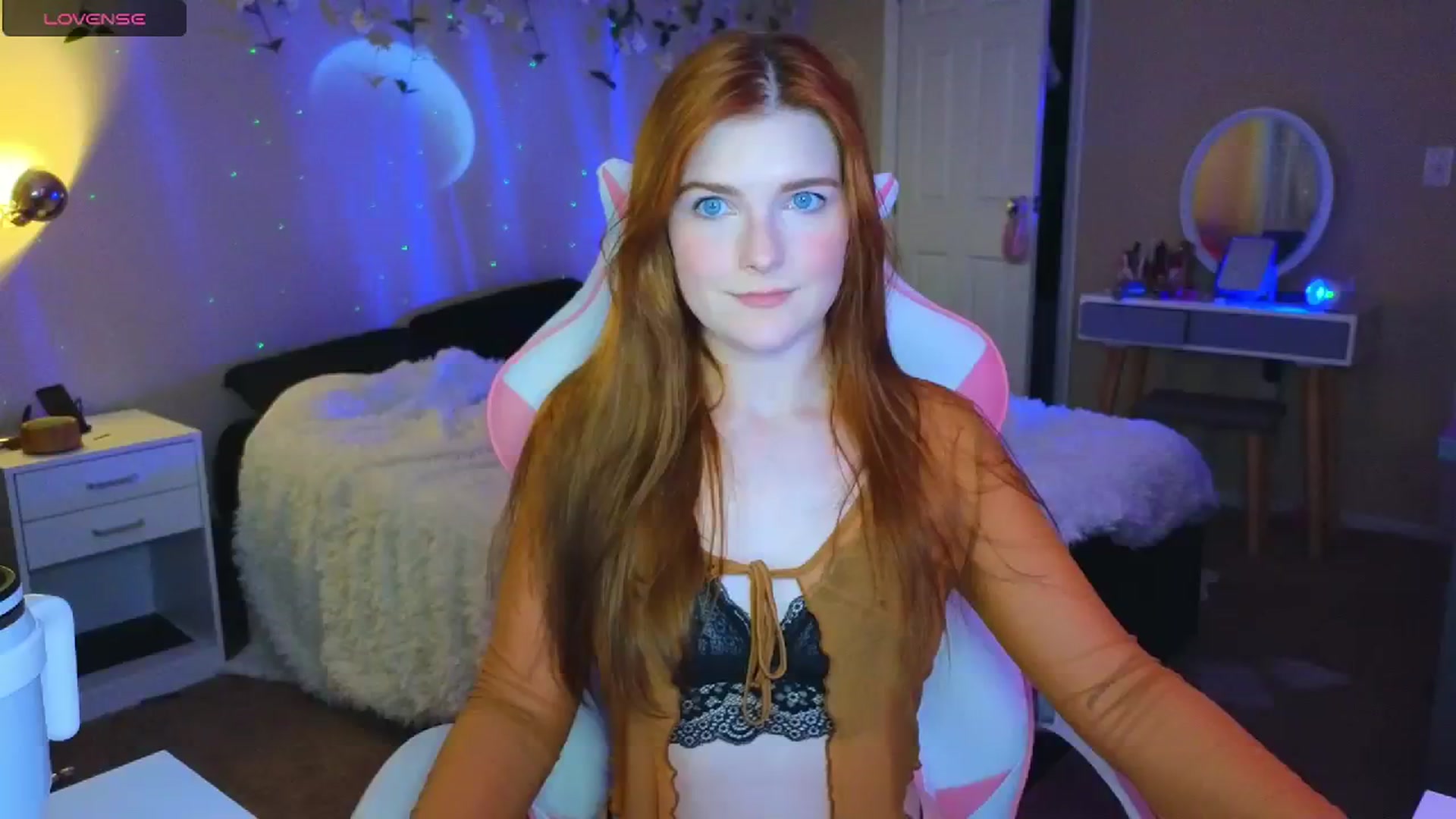 Gallery image thumbnail from BlaireBlake's myfreecams stream on, 08/19/2023, 24:03 image 8 of 20