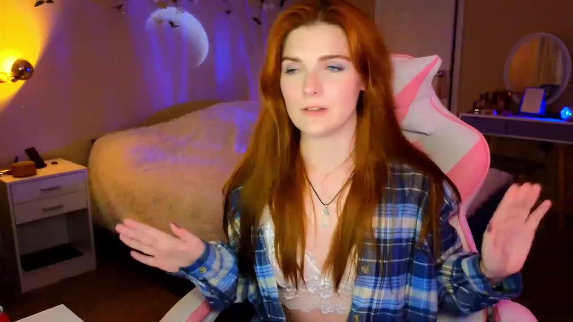 Gallery image thumbnail from BlaireBlake's myfreecams stream on, 08/22/2023, 24:38 image 17 of 20