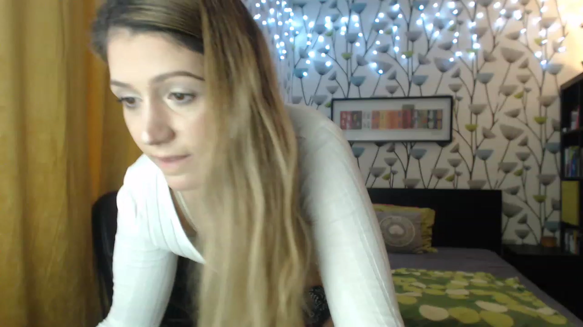 Gallery image thumbnail from BlakeLivelyi's myfreecams stream on, 11/15/2022, 12:59 image 19 of 20