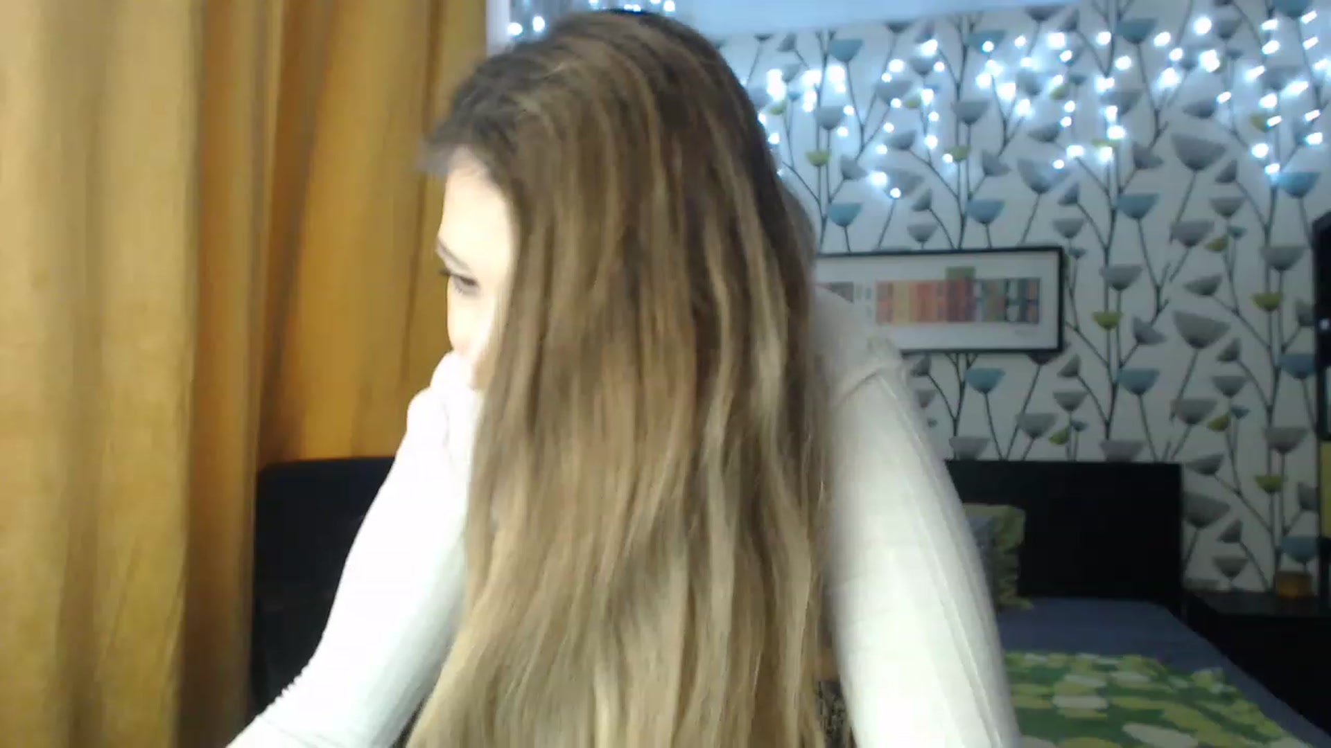 Gallery image thumbnail from BlakeLivelyi's myfreecams stream on, 11/15/2022, 12:59 image 13 of 20