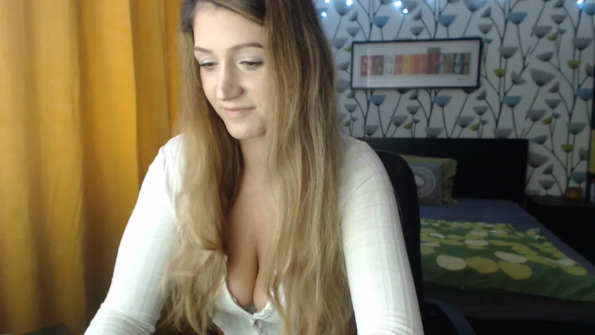 Gallery image thumbnail from BlakeLivelyi's myfreecams stream on, 11/15/2022, 12:59 image 4 of 20