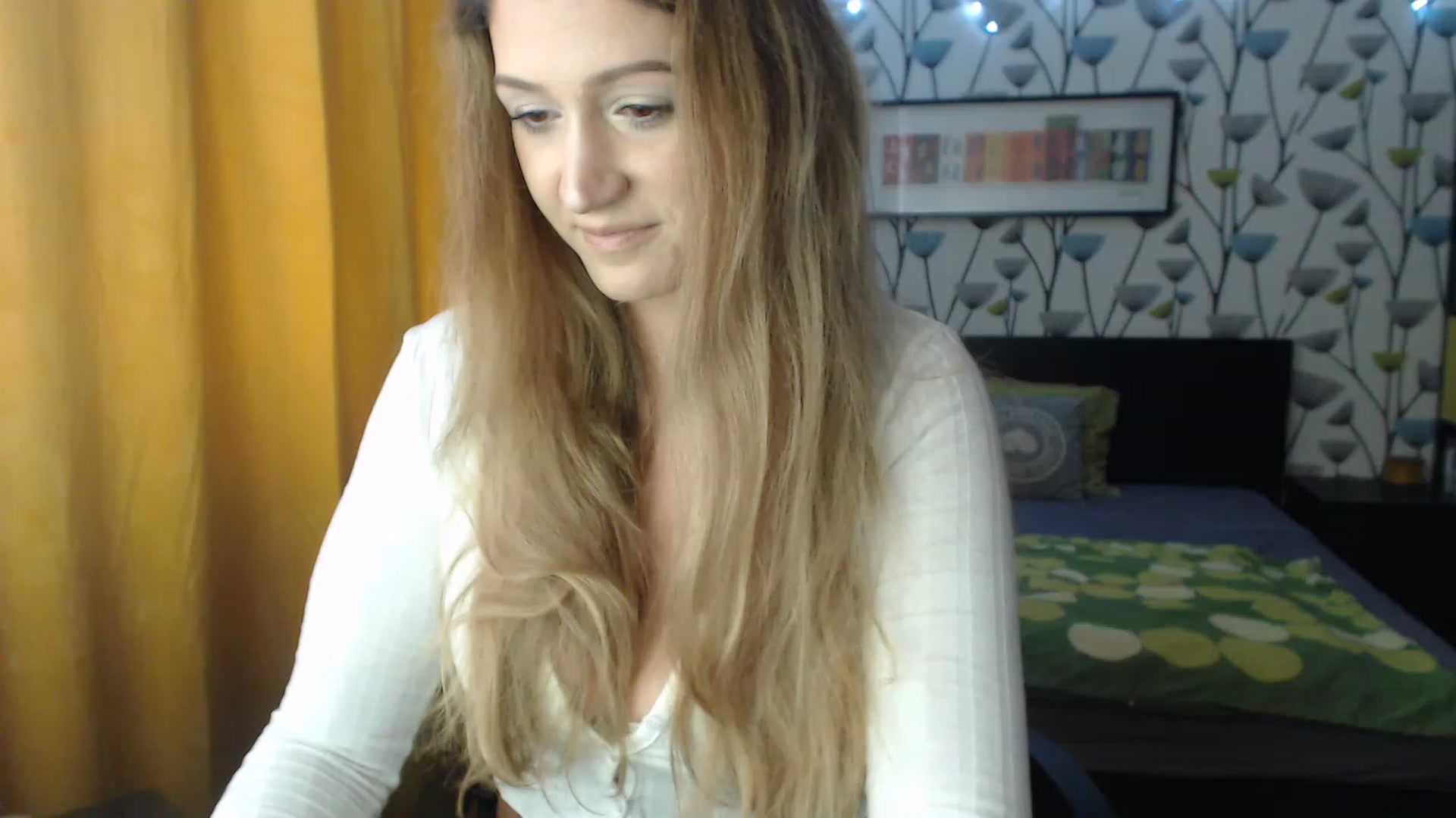 Gallery image thumbnail from BlakeLivelyi's myfreecams stream on, 11/15/2022, 12:59 image 3 of 20