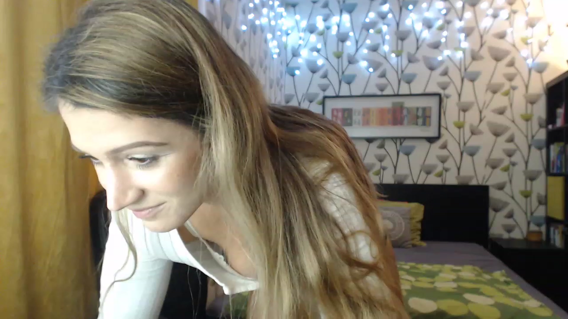 Gallery image thumbnail from BlakeLivelyi's myfreecams stream on, 11/15/2022, 12:59 image 18 of 20