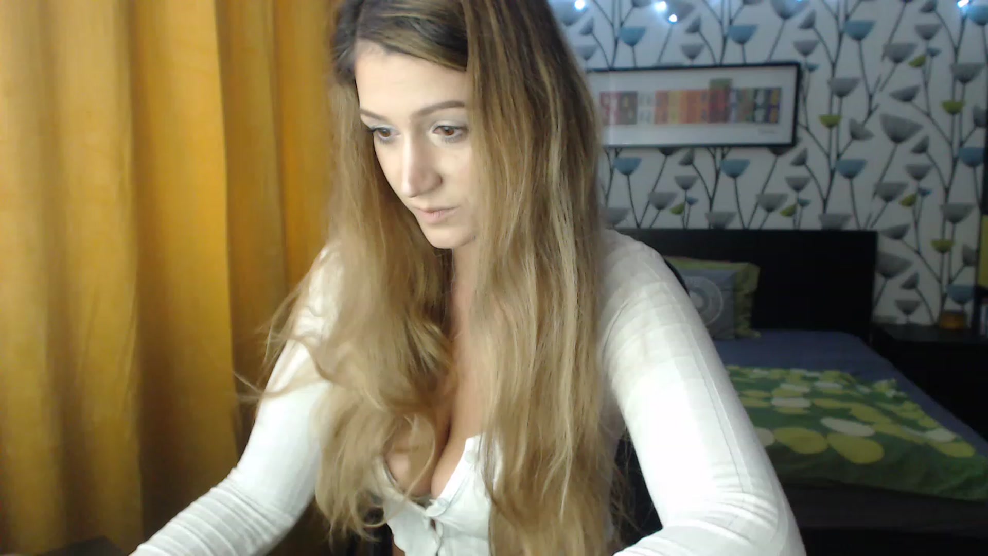 Gallery image thumbnail from BlakeLivelyi's myfreecams stream on, 11/15/2022, 12:59 image 6 of 20