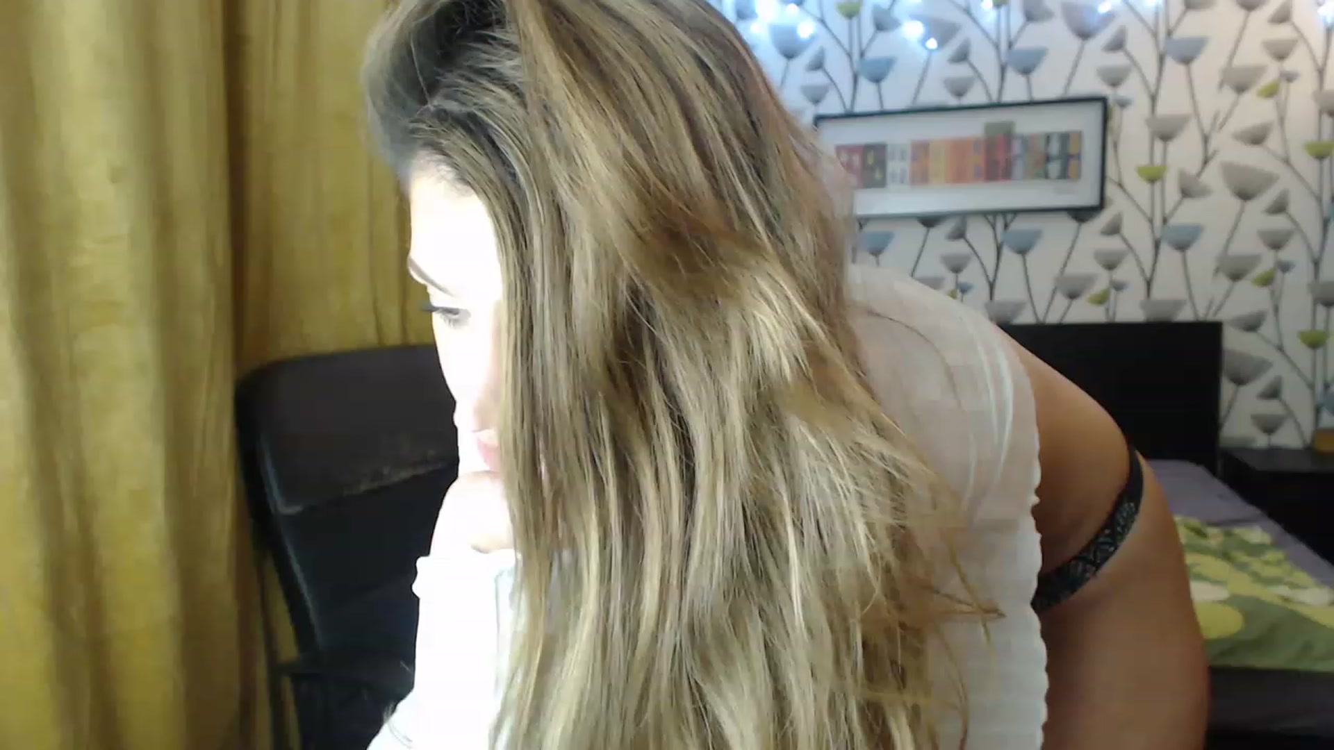 Gallery image thumbnail from BlakeLivelyi's myfreecams stream on, 11/15/2022, 15:55 image 10 of 20