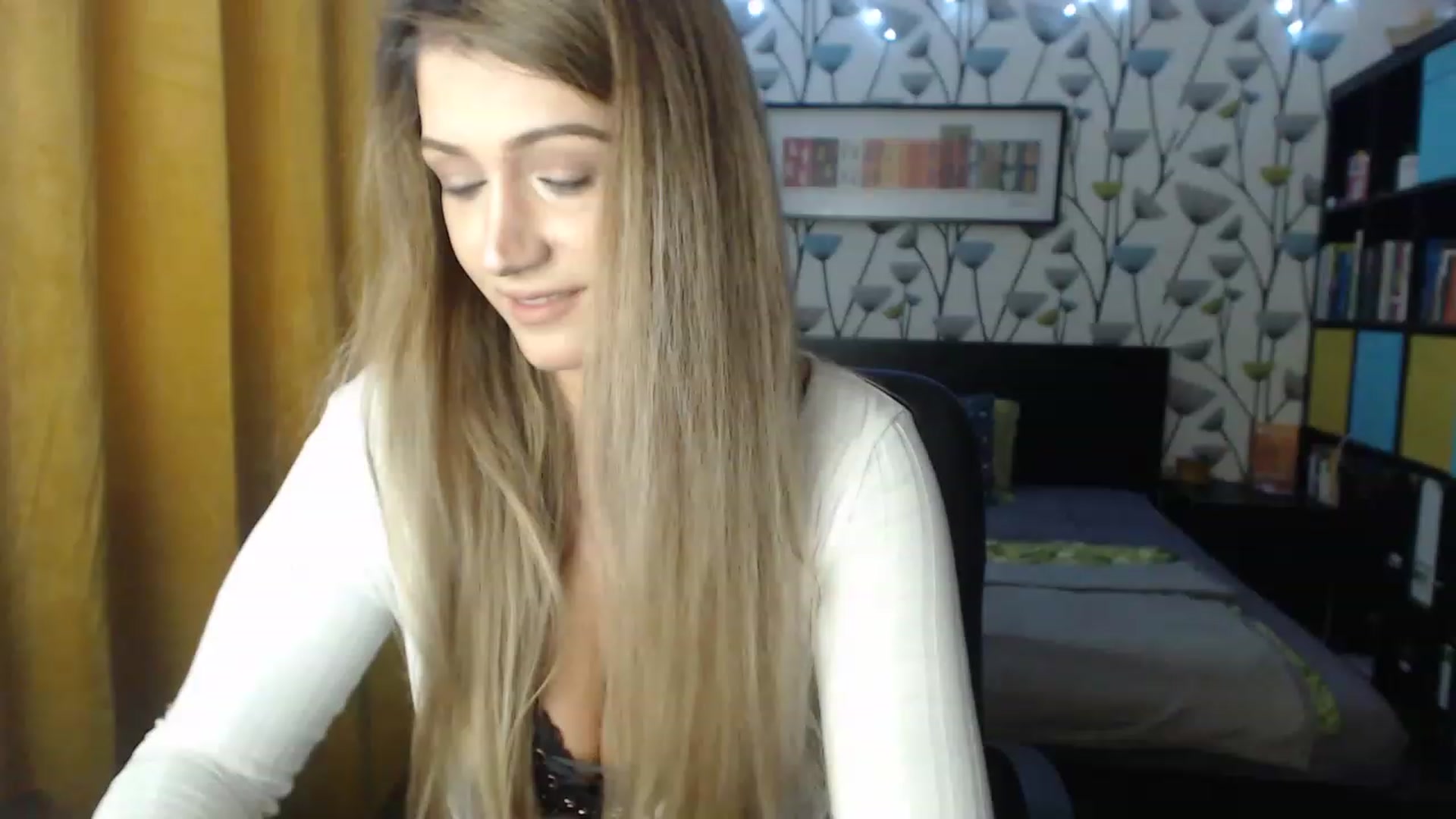 Gallery image thumbnail from BlakeLivelyi's myfreecams stream on, 12/05/2022, 09:06 image 9 of 20