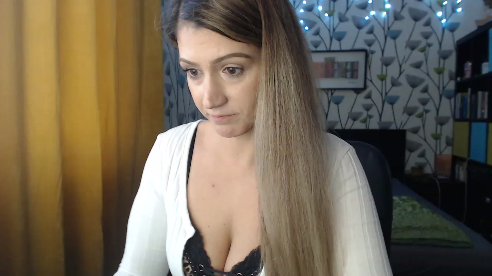 Gallery image thumbnail from BlakeLivelyi's myfreecams stream on, 12/08/2022, 12:22 image 1 of 20