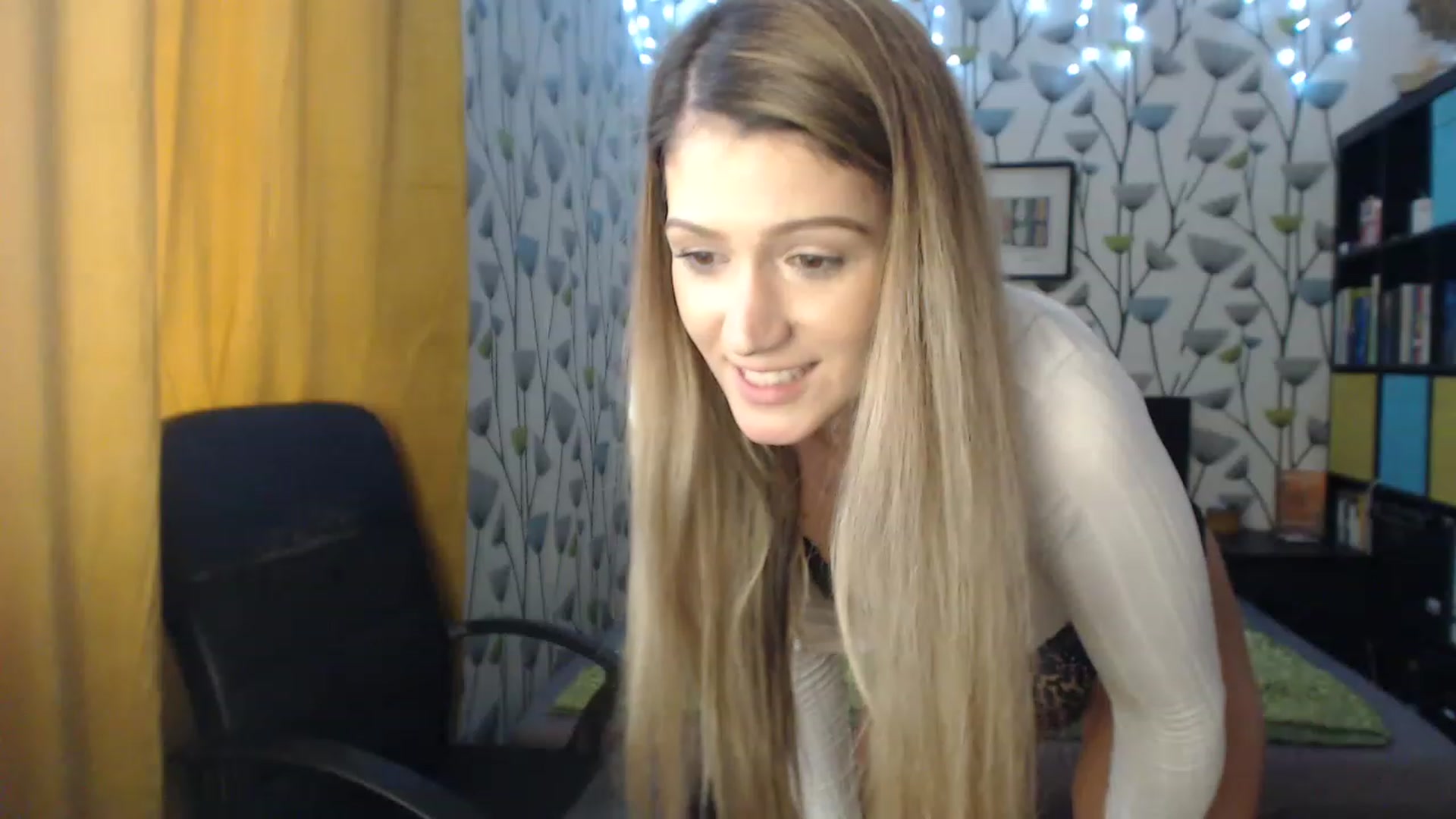 Gallery image thumbnail from BlakeLivelyi's myfreecams stream on, 12/08/2022, 12:22 image 11 of 20
