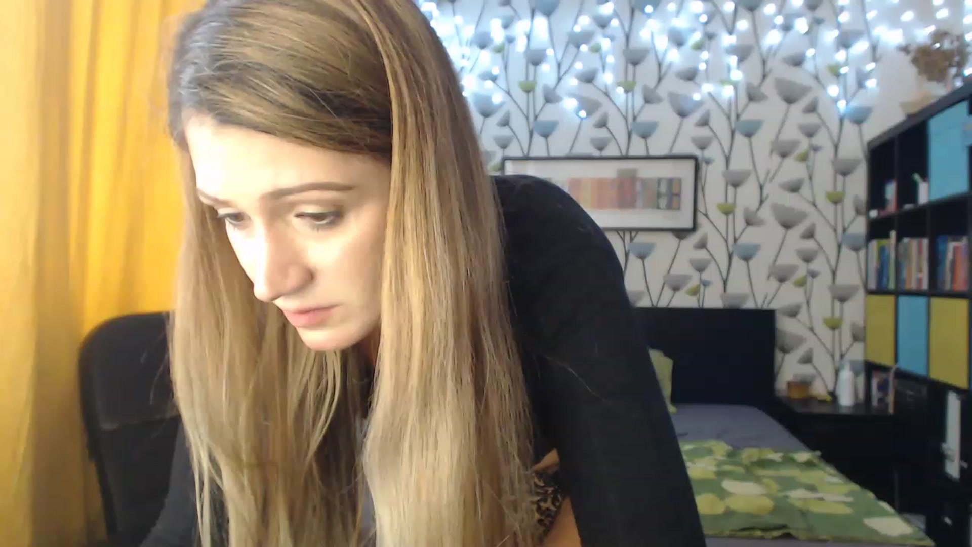 Gallery image thumbnail from BlakeLivelyi's myfreecams stream on, 12/15/2022, 10:47 image 9 of 20