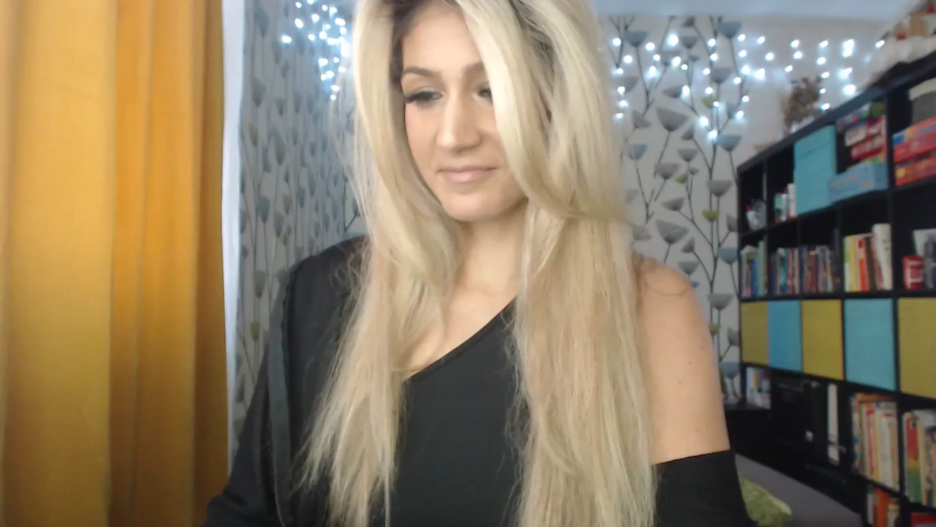 Gallery image thumbnail from BlakeLivelyi's myfreecams stream on, 12/12/2023, 12:49 image 12 of 20