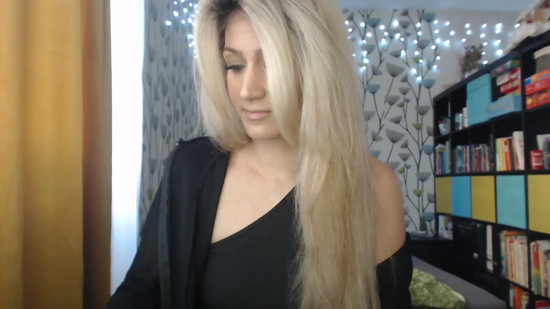 Gallery image thumbnail from BlakeLivelyi's myfreecams stream on, 12/12/2023, 12:49 image 8 of 20