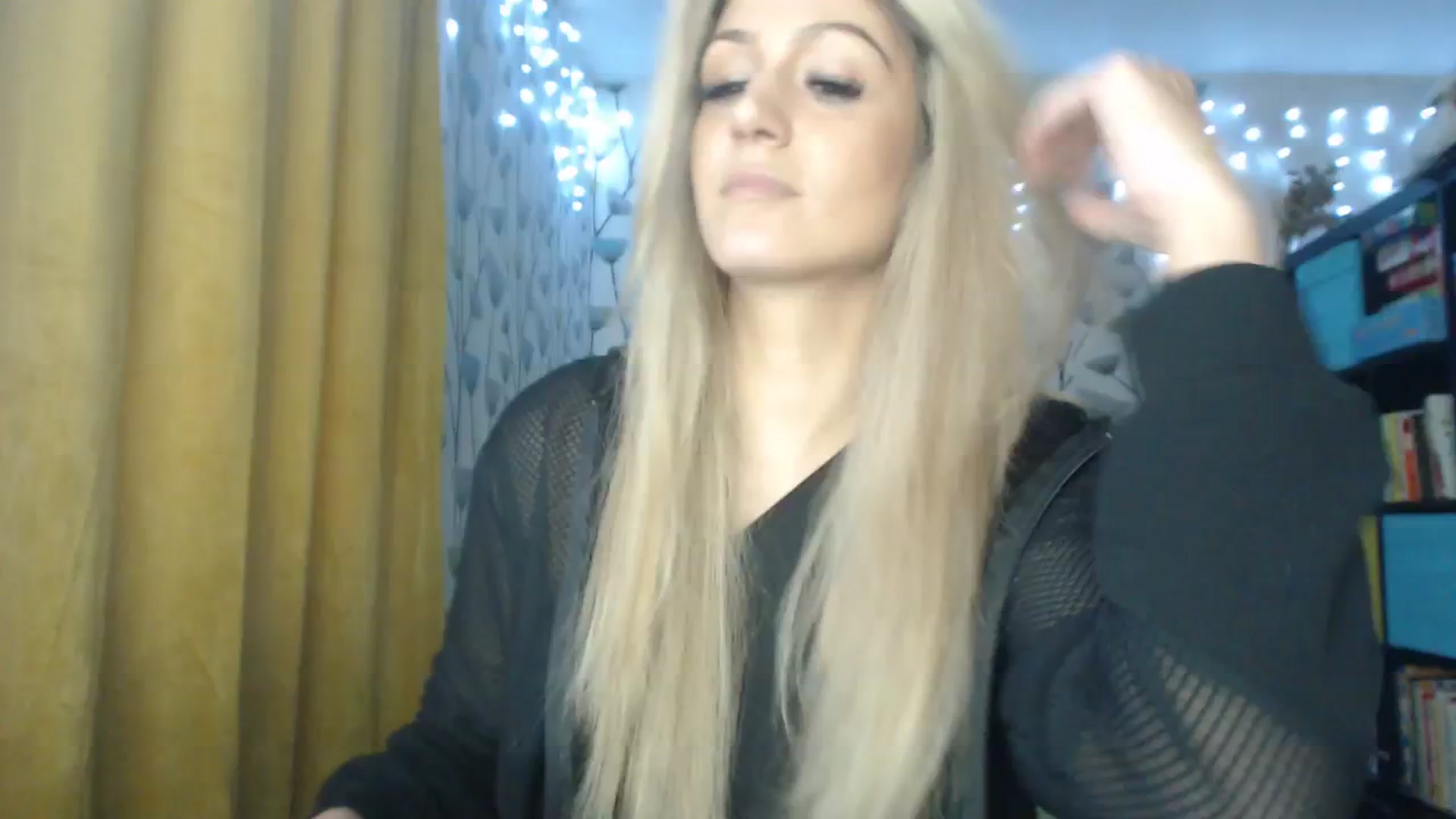 Gallery image thumbnail from BlakeLivelyi's myfreecams stream on, 12/12/2023, 14:28 image 6 of 20