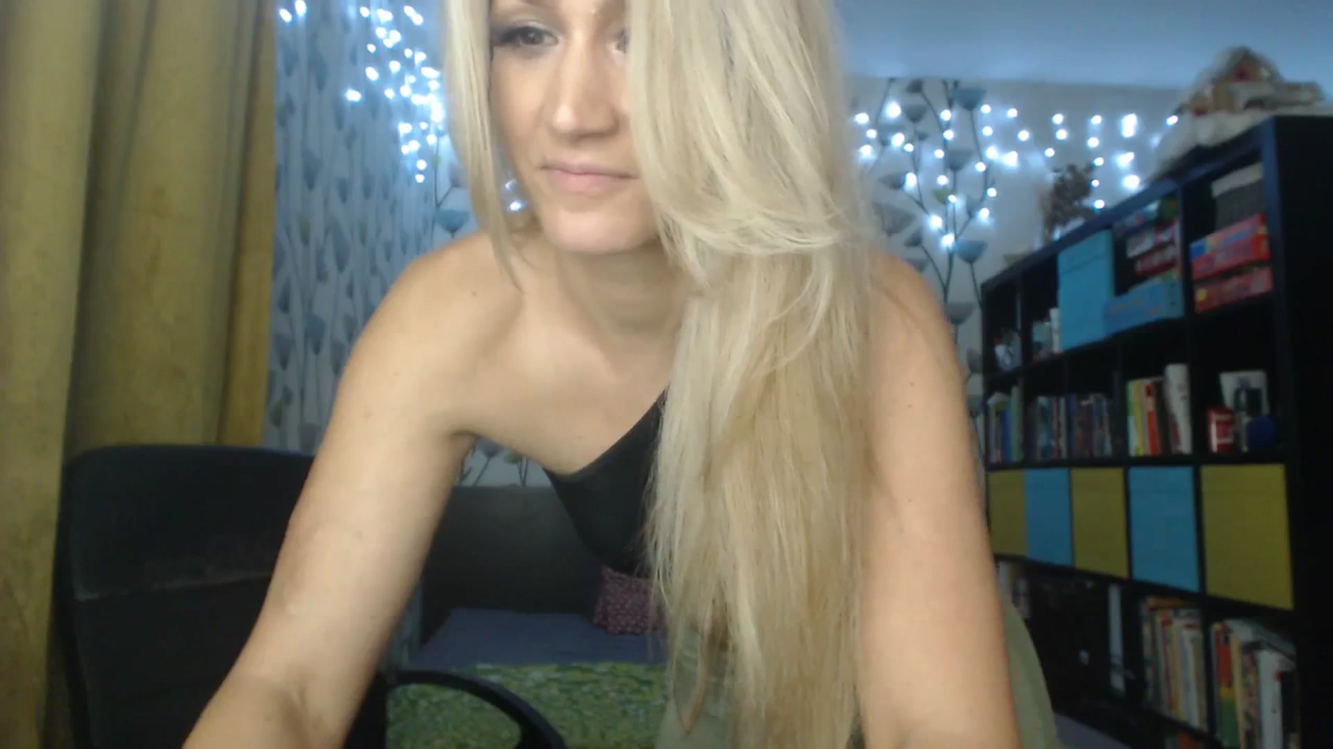 Gallery image thumbnail from BlakeLivelyi's myfreecams stream on, 12/12/2023, 16:15 image 3 of 20