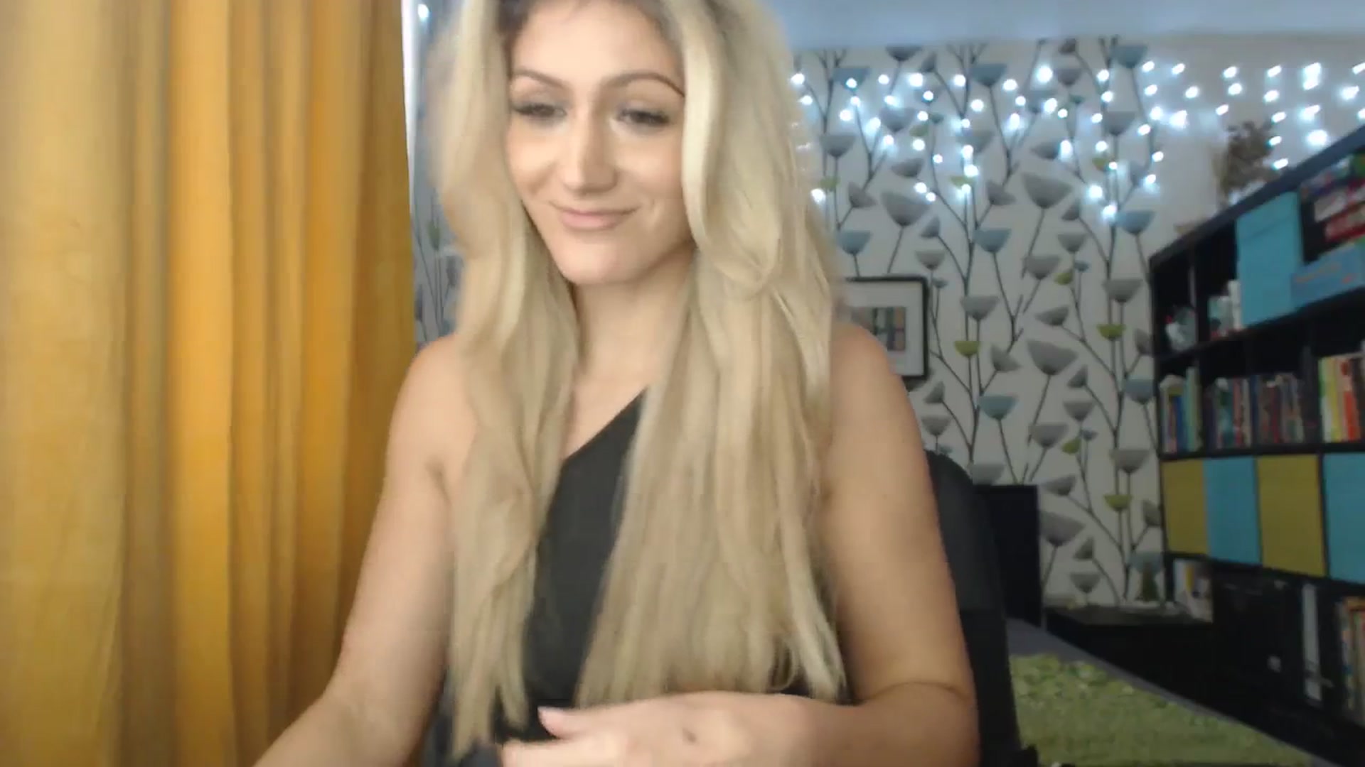 Gallery image thumbnail from BlakeLivelyi's myfreecams stream on, 12/14/2023, 12:54 image 16 of 20