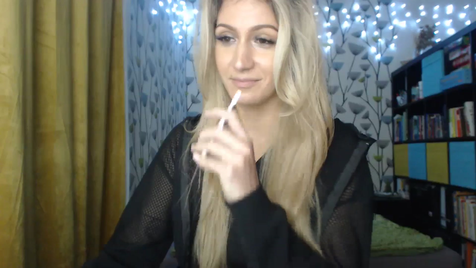 Gallery image thumbnail from BlakeLivelyi's myfreecams stream on, 12/14/2023, 16:41 image 5 of 20