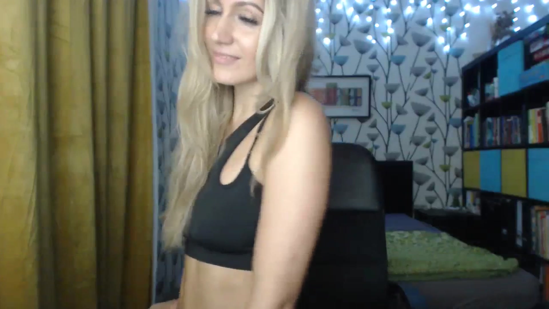 Gallery image thumbnail from BlakeLivelyi's myfreecams stream on, 12/14/2023, 16:41 image 14 of 20