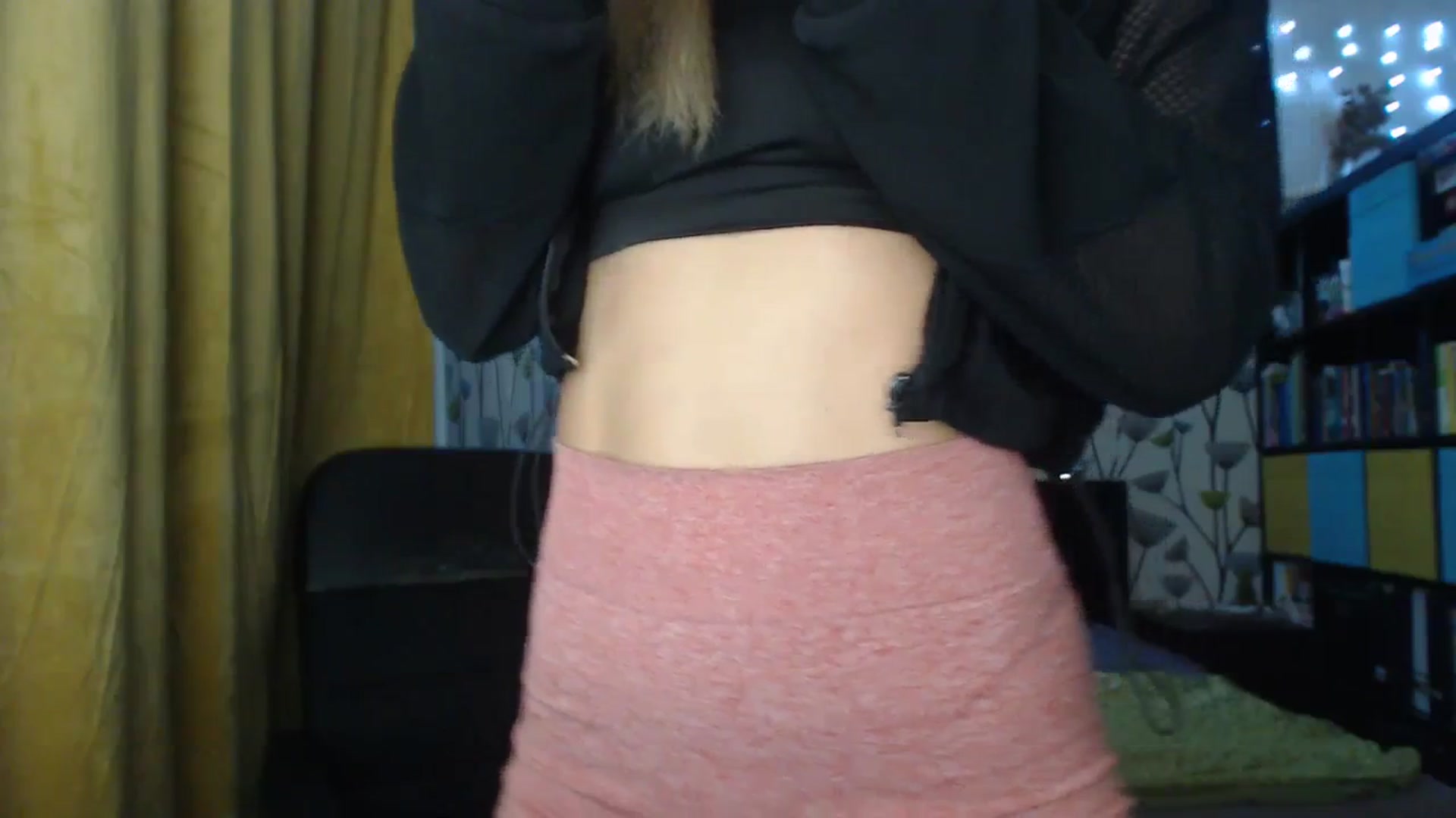 Gallery image thumbnail from BlakeLivelyi's myfreecams stream on, 12/14/2023, 16:41 image 8 of 20