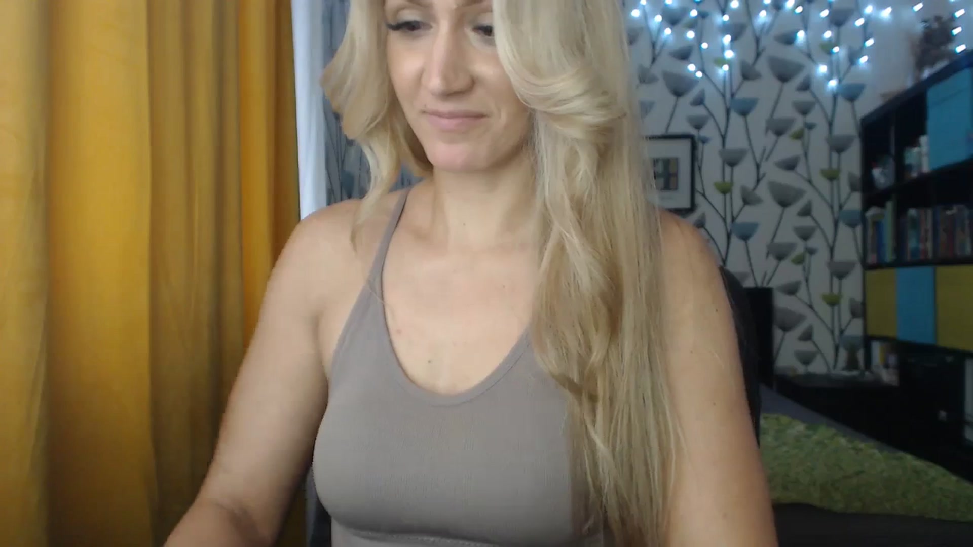 Gallery image thumbnail from BlakeLivelyi's myfreecams stream on, 12/15/2023, 12:02 image 19 of 20