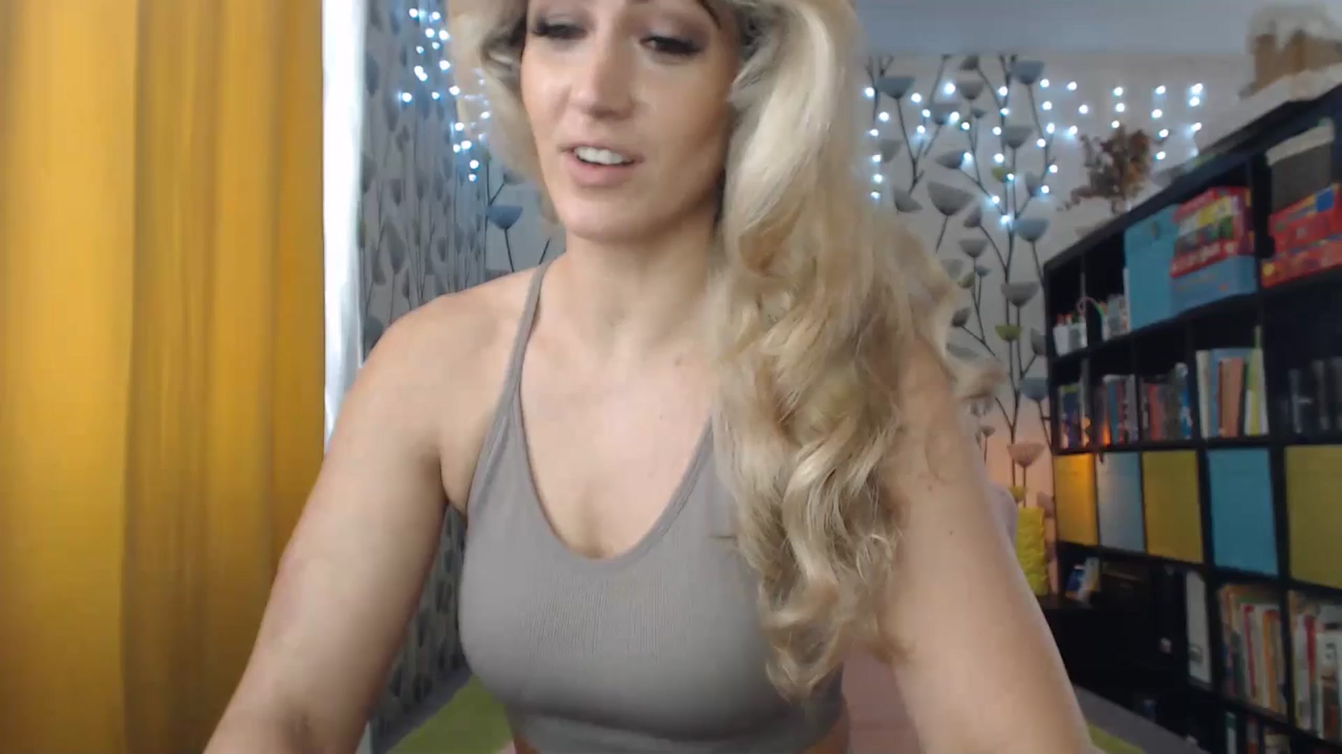 Gallery image thumbnail from BlakeLivelyi's myfreecams stream on, 04/28/2024, 13:35 image 1 of 20