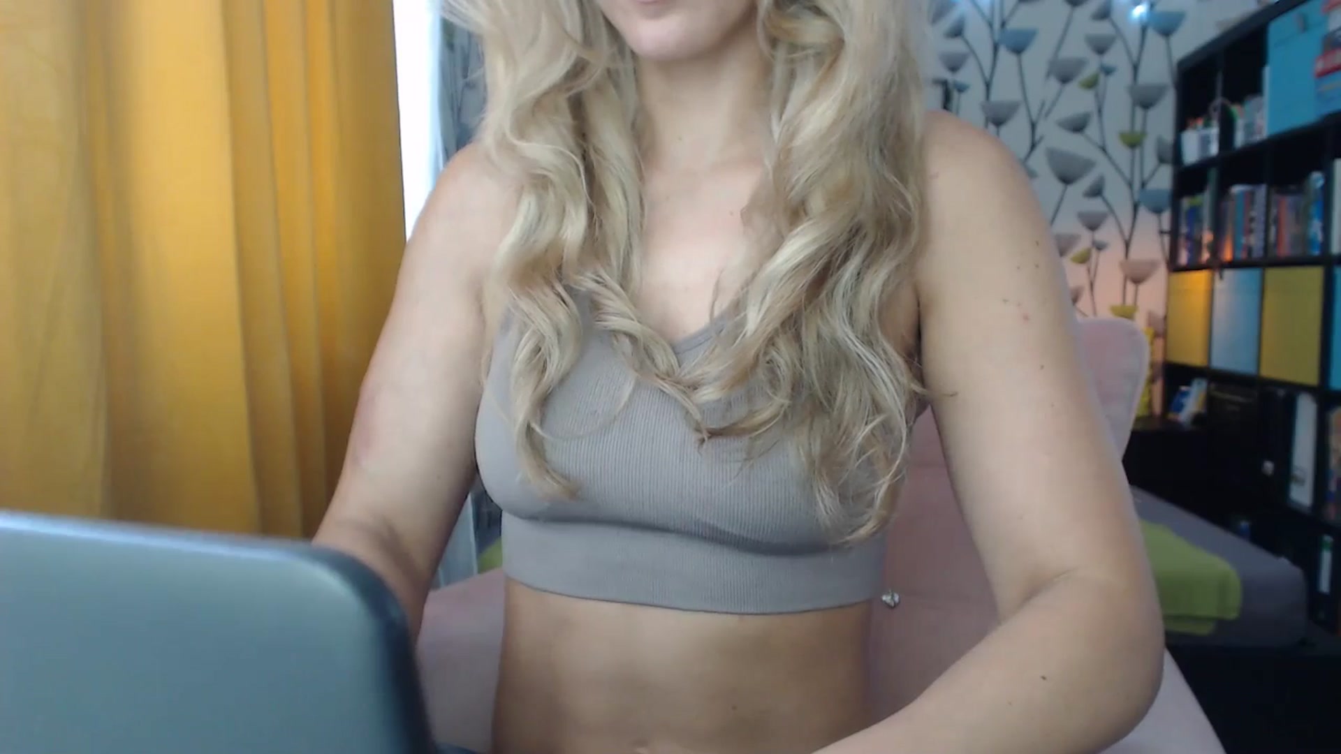 Gallery image thumbnail from BlakeLivelyi's myfreecams stream on, 04/28/2024, 14:30 image 3 of 20