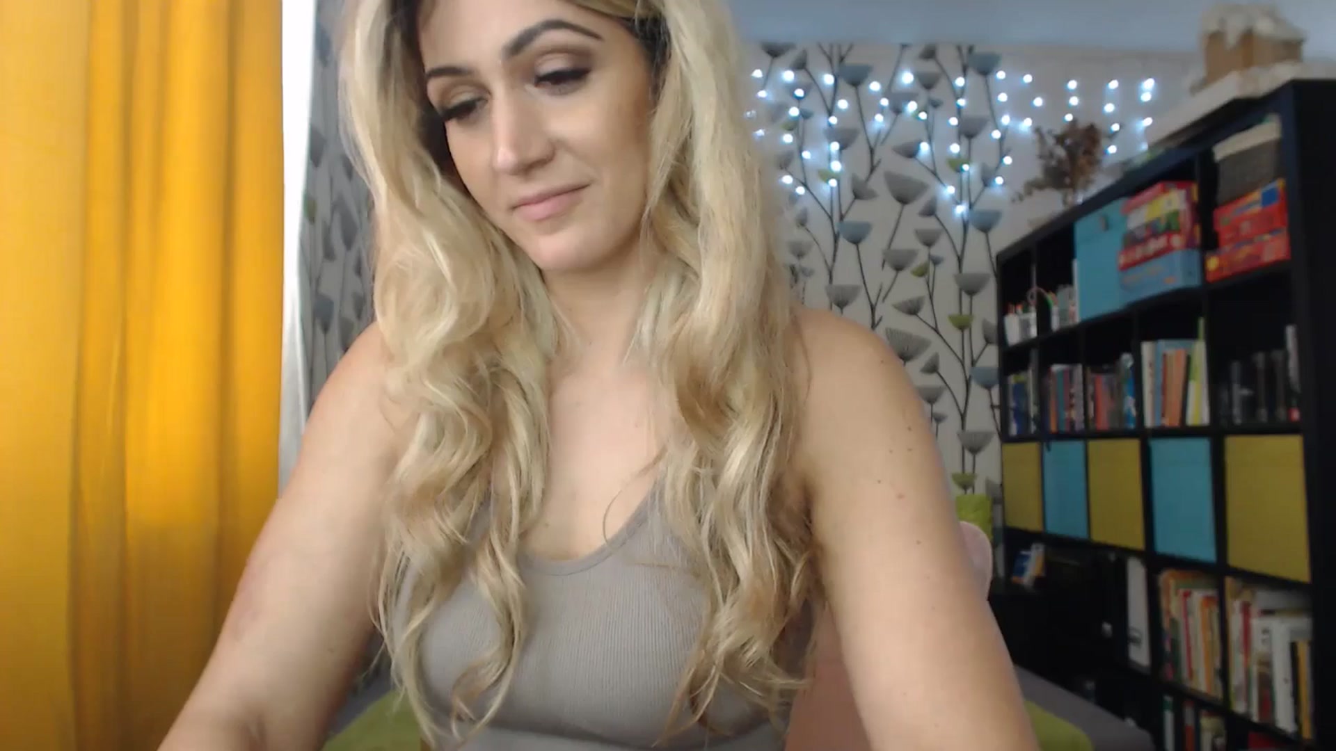 Gallery image thumbnail from BlakeLivelyi's myfreecams stream on, 04/28/2024, 16:52 image 9 of 20
