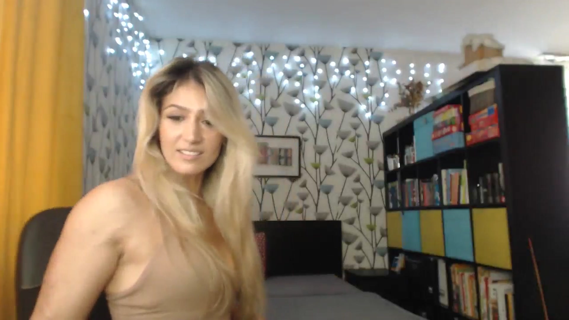 Gallery image thumbnail from BlakeLivelyi's myfreecams stream on, 05/07/2024, 13:12 image 9 of 20