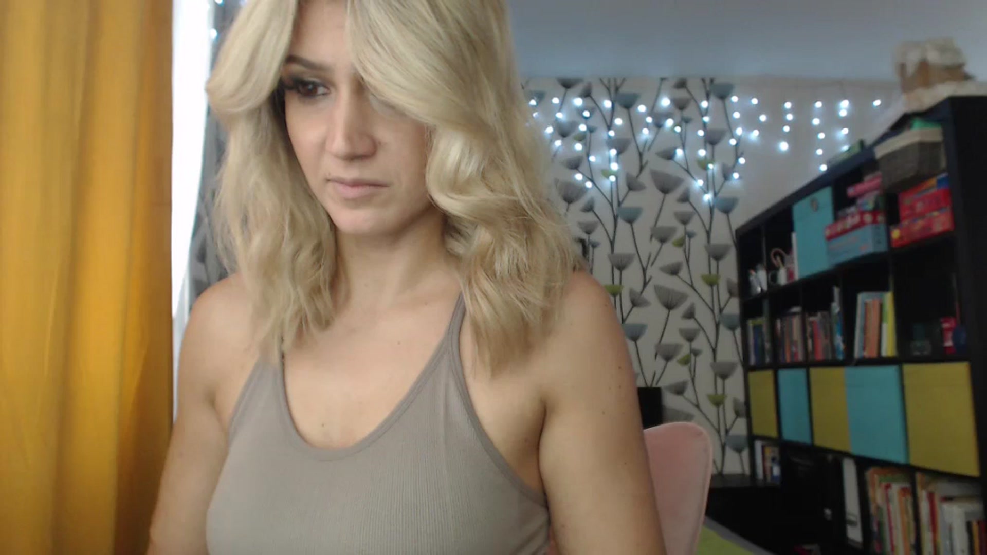 Gallery image thumbnail from BlakeLivelyi's myfreecams stream on, 06/02/2024, 15:22 image 6 of 20