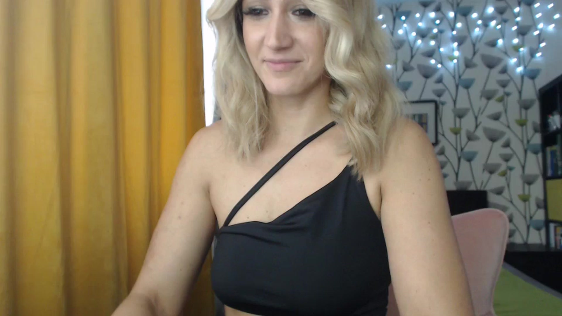 Gallery image thumbnail from BlakeLivelyi's myfreecams stream on, 06/02/2024, 15:55 image 1 of 20