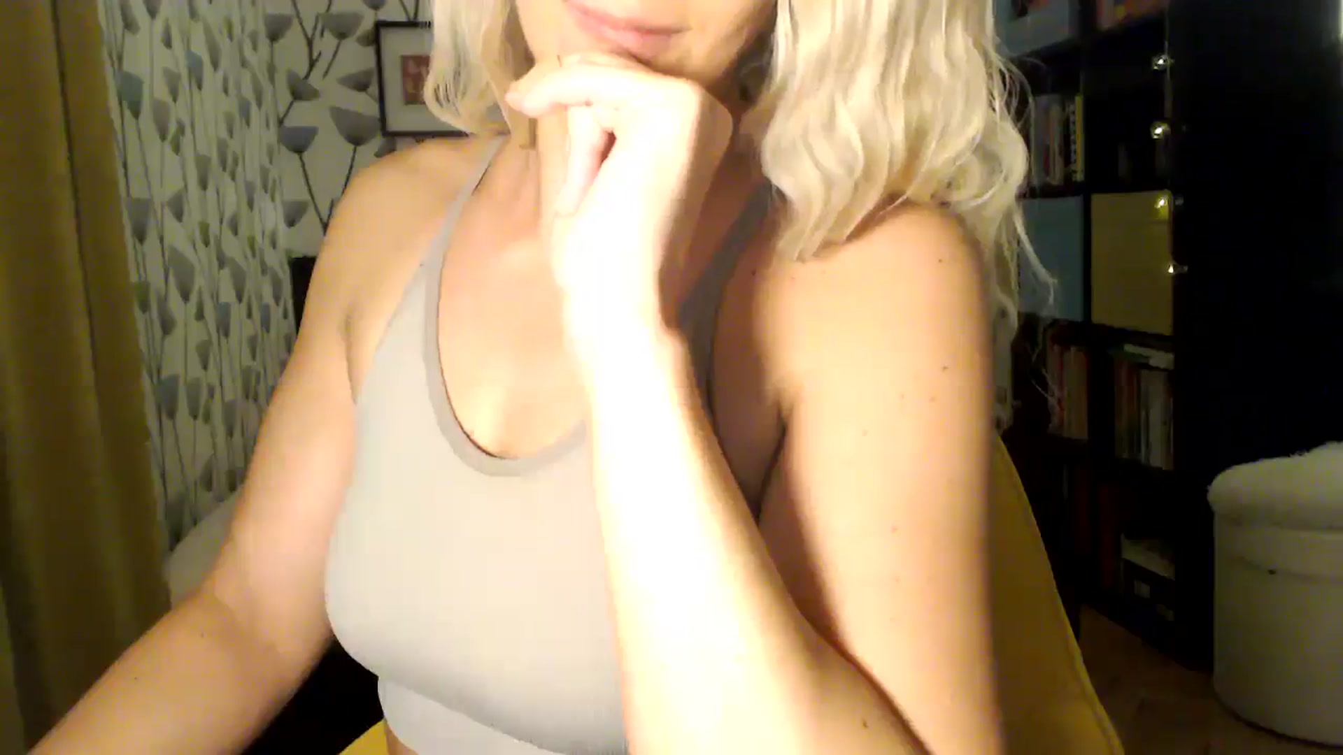 Gallery image thumbnail from BlakeLivelyi's myfreecams stream on, 11/24/2025, 19:03 image 17 of 20