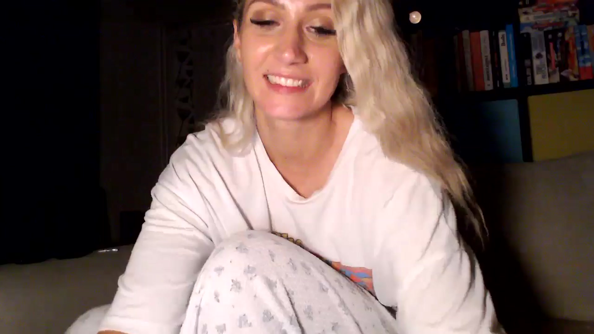 Gallery image thumbnail from BlakeLivelyi's myfreecams stream on, 11/25/2025, 08:28 image 3 of 20