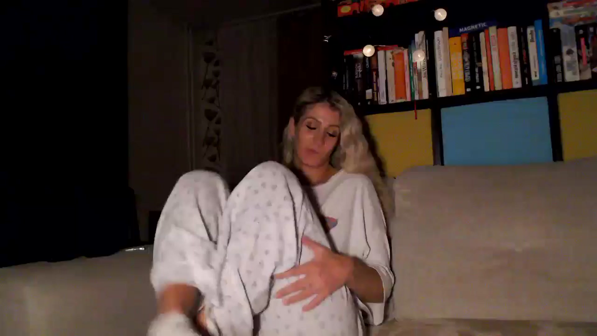 Gallery image thumbnail from BlakeLivelyi's myfreecams stream on, 11/25/2025, 08:28 image 4 of 20