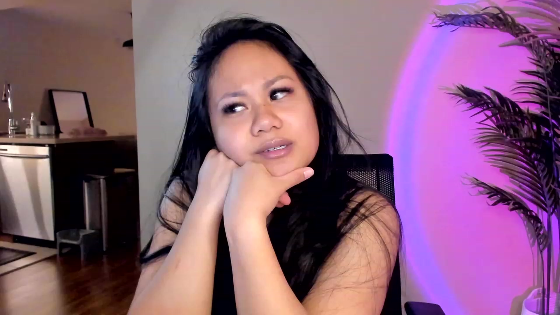 Gallery image thumbnail from BlakeSky's myfreecams stream on, 12/11/2022, 01:39 image 6 of 20