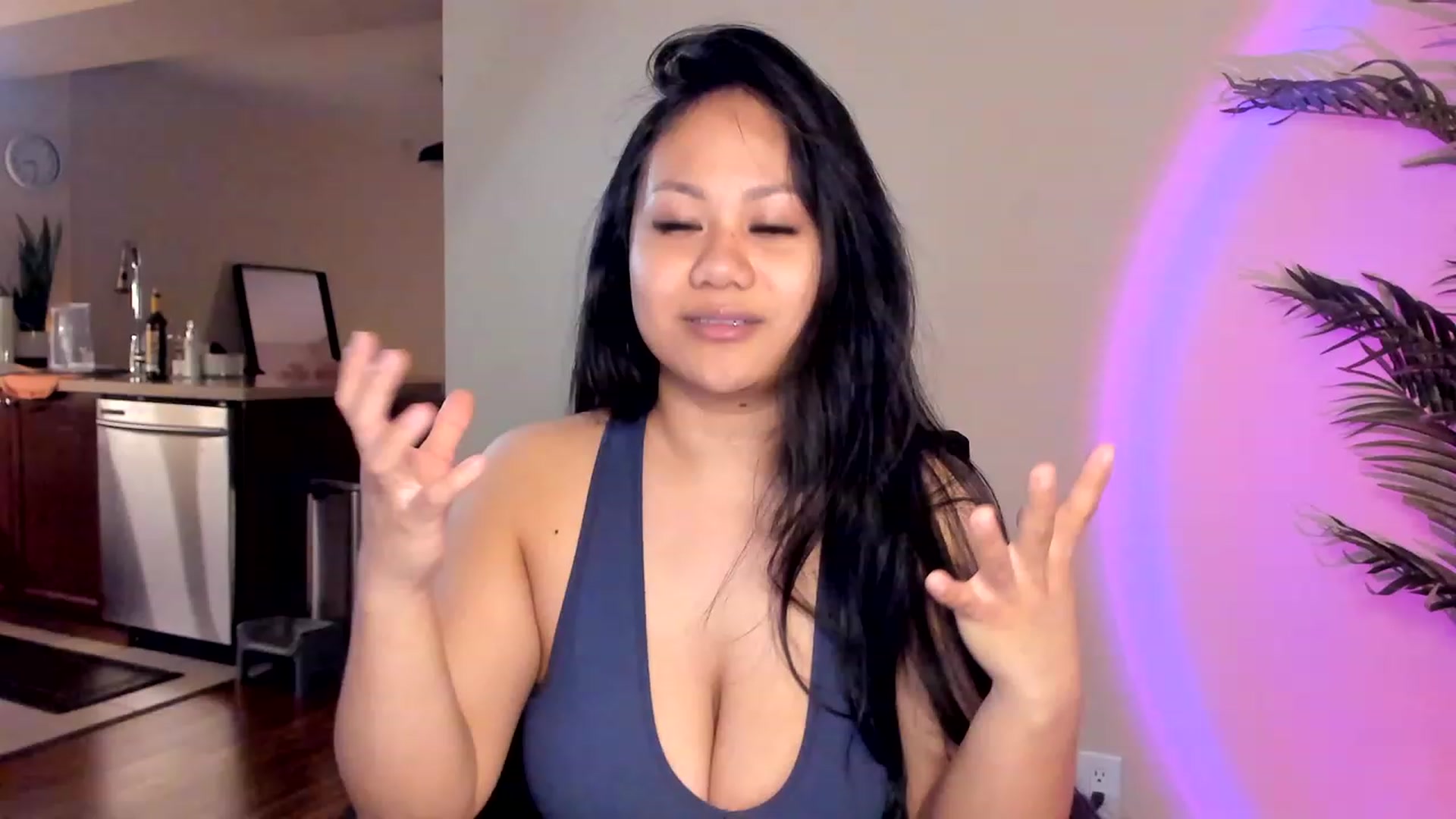 Gallery image thumbnail from BlakeSky's myfreecams stream on, 12/11/2022, 01:39 image 18 of 20