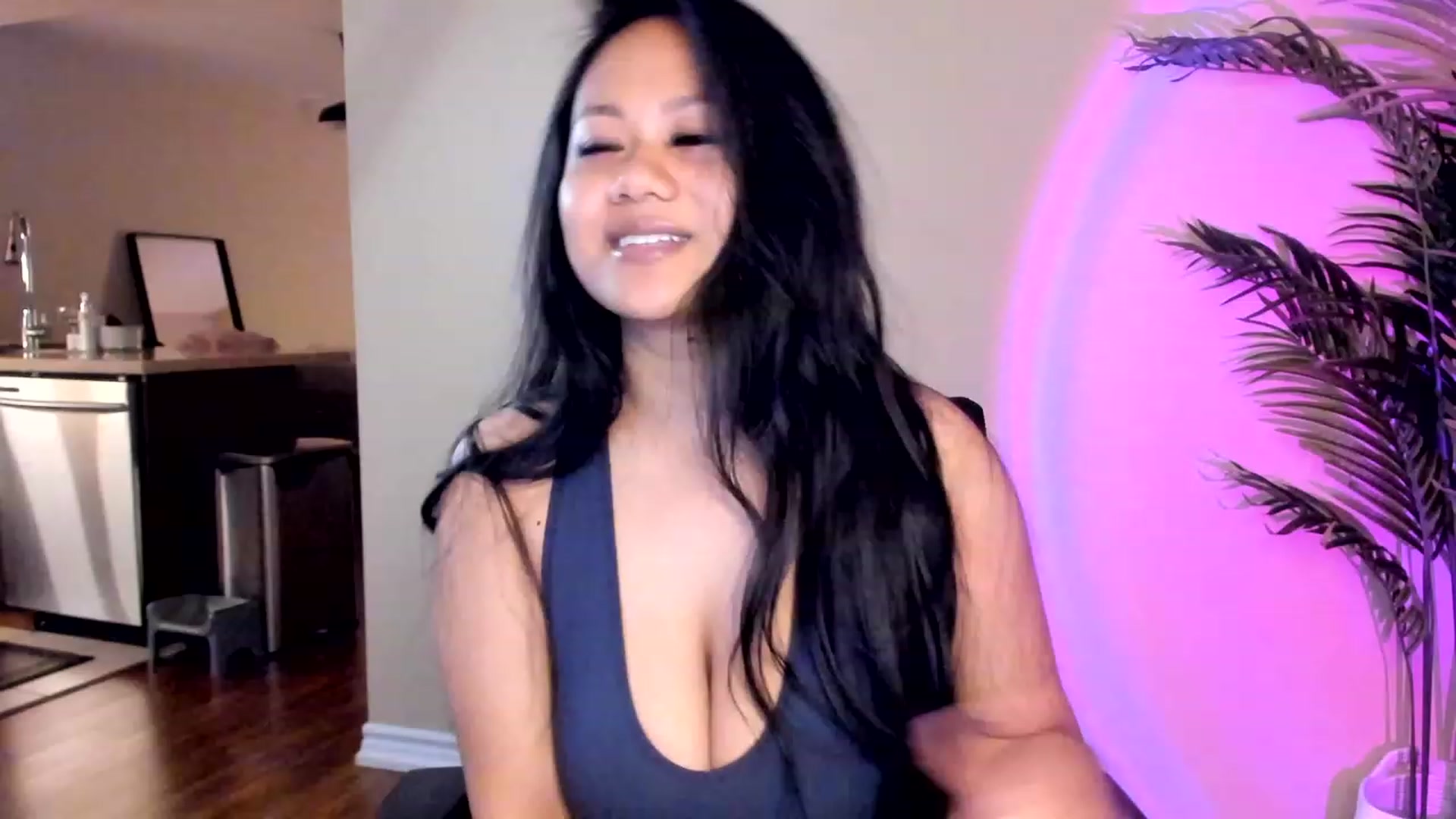 Gallery image thumbnail from BlakeSky's myfreecams stream on, 12/11/2022, 01:39 image 4 of 20