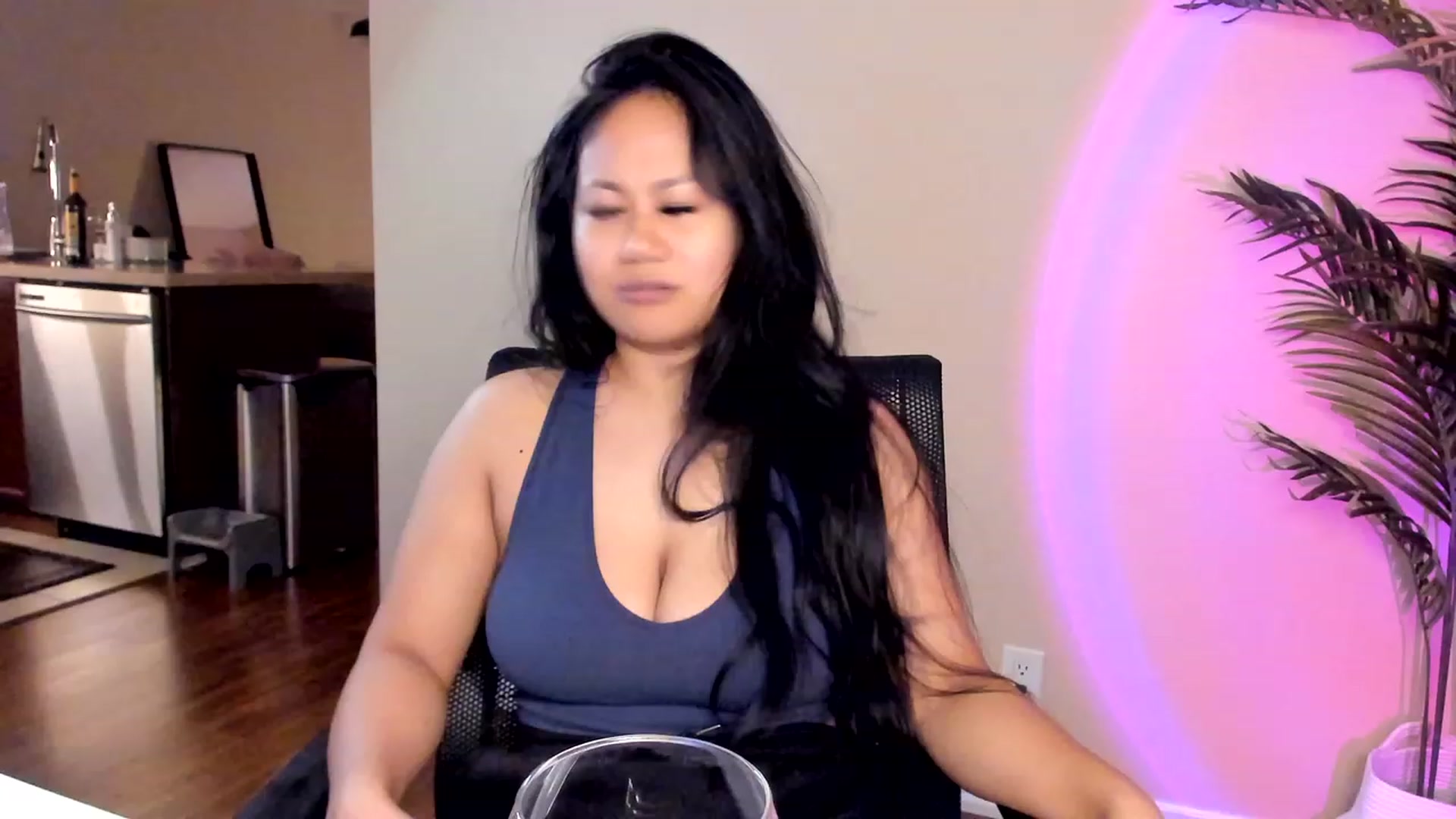 Gallery image thumbnail from BlakeSky's myfreecams stream on, 12/11/2022, 01:59 image 13 of 20