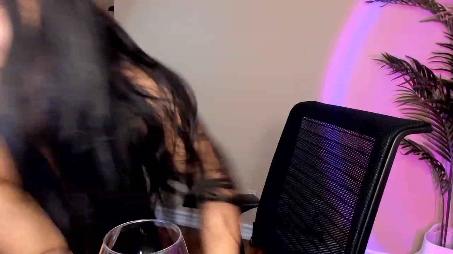 Gallery image thumbnail from BlakeSky's myfreecams stream on, 12/11/2022, 01:59 image 16 of 20