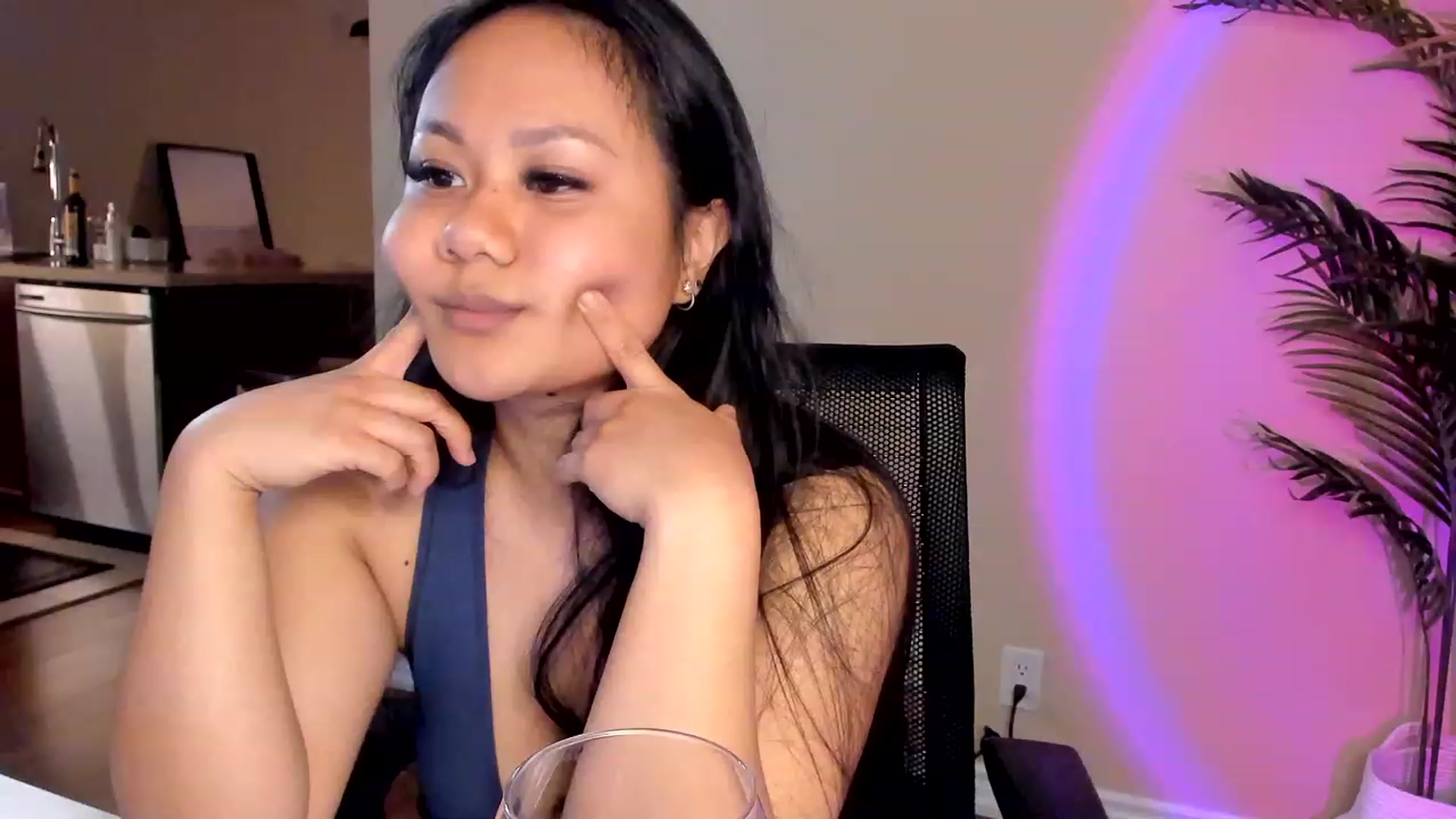 Gallery image thumbnail from BlakeSky's myfreecams stream on, 12/11/2022, 01:59 image 14 of 20