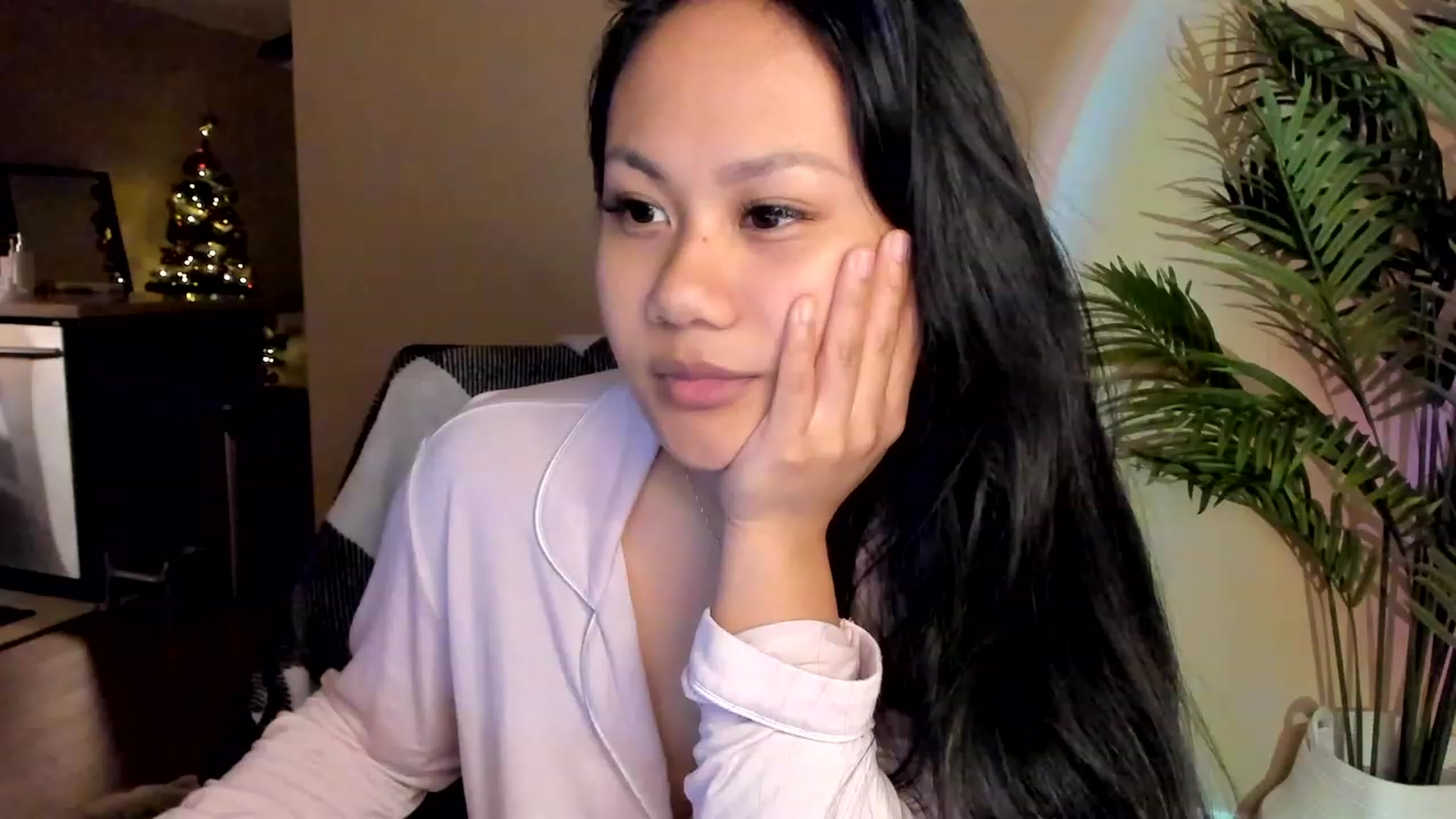 Gallery image thumbnail from BlakeSky's myfreecams stream on, 01/03/2023, 03:35 image 17 of 20