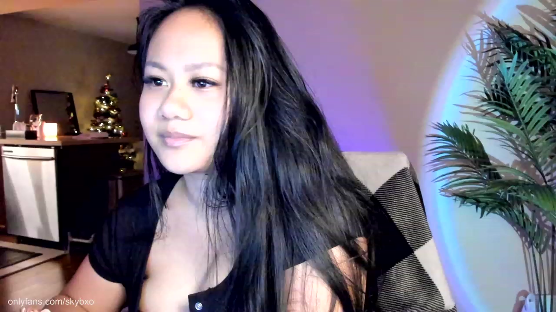 Gallery image thumbnail from BlakeSky's myfreecams stream on, 01/11/2023, 03:16 image 9 of 20