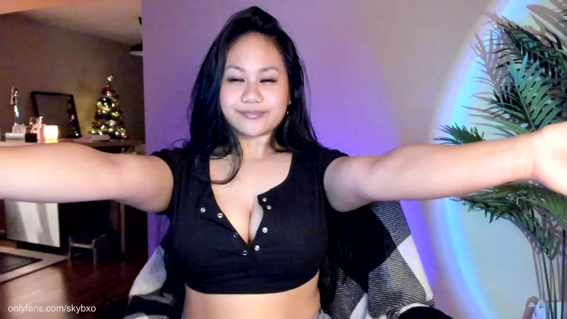 Gallery image thumbnail from BlakeSky's myfreecams stream on, 01/11/2023, 03:16 image 5 of 20