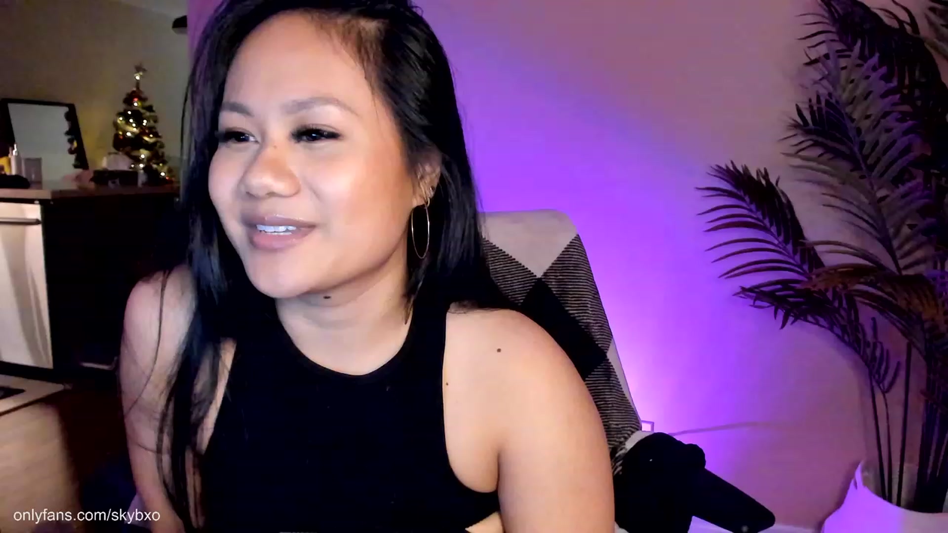 Gallery image thumbnail from BlakeSky's myfreecams stream on, 01/13/2023, 05:22 image 19 of 20