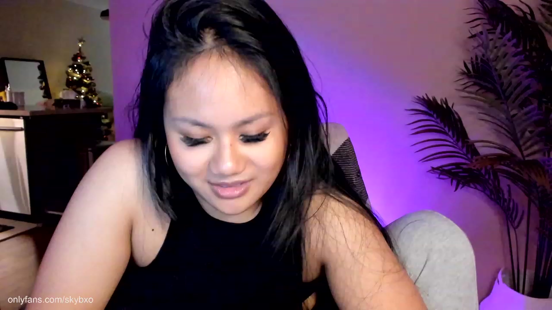 Gallery image thumbnail from BlakeSky's myfreecams stream on, 01/13/2023, 05:22 image 10 of 20