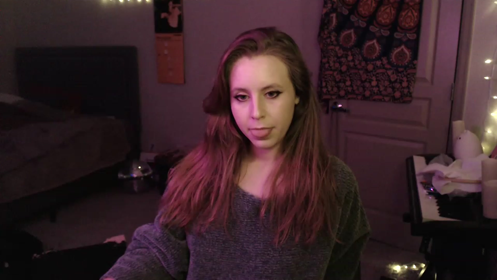 Gallery image thumbnail from Blake_Bardot's myfreecams stream on, 11/16/2022, 08:10 image 19 of 20