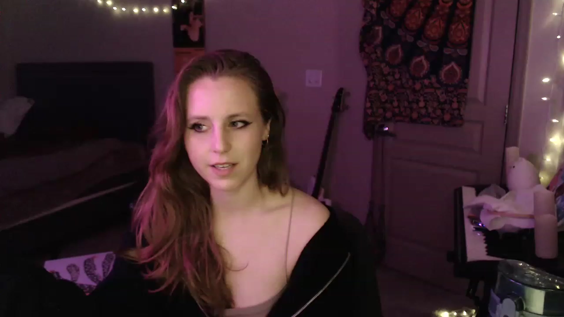 Gallery image thumbnail from Blake_Bardot's myfreecams stream on, 11/17/2022, 05:48 image 1 of 20