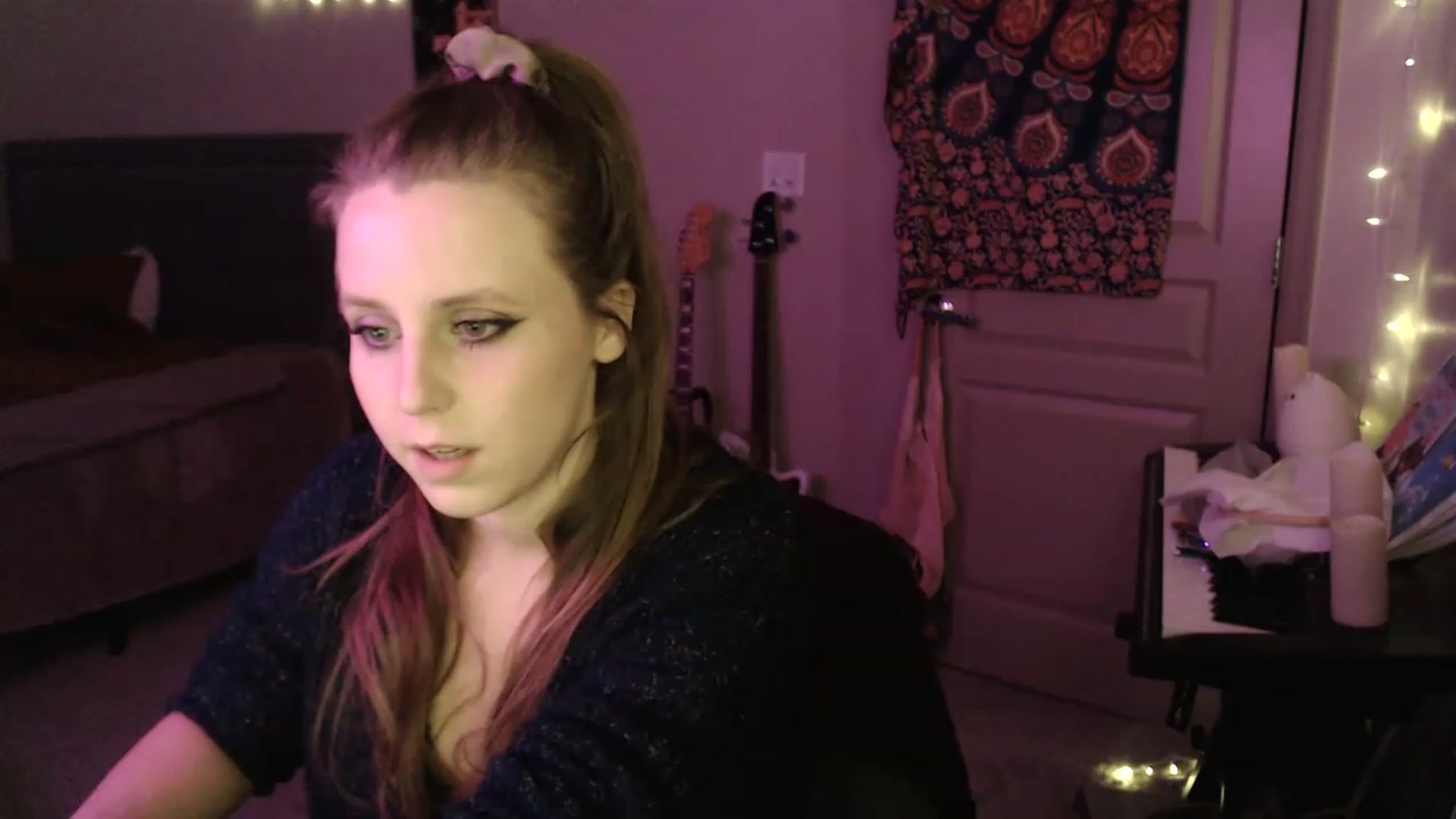 Gallery image thumbnail from Blake_Bardot's myfreecams stream on, 11/20/2022, 02:47 image 2 of 20