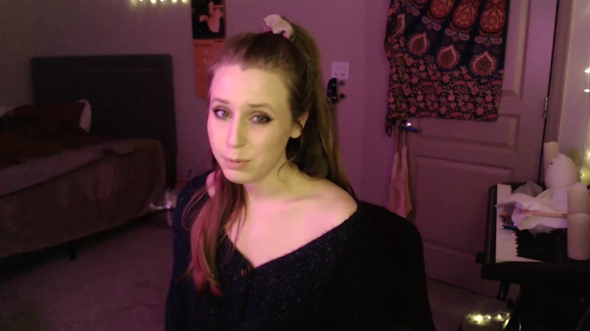 Gallery image thumbnail from Blake_Bardot's myfreecams stream on, 11/20/2022, 02:47 image 14 of 20